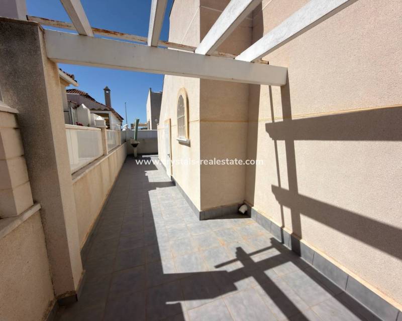 Resale - villa - Algorfa - Lo Crispin