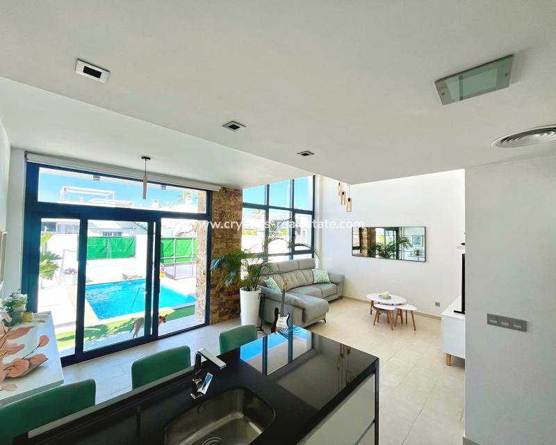 Resale - Detached Villa - Ciudad Quesada - Pueblo Bravo