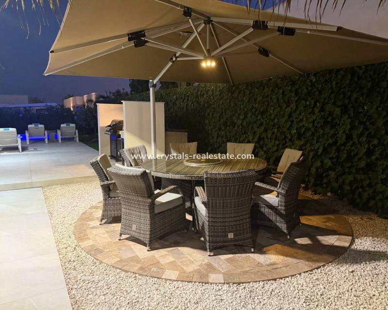 Bestaande woningen - Detached Villa - Los Montesinos - La Herrada