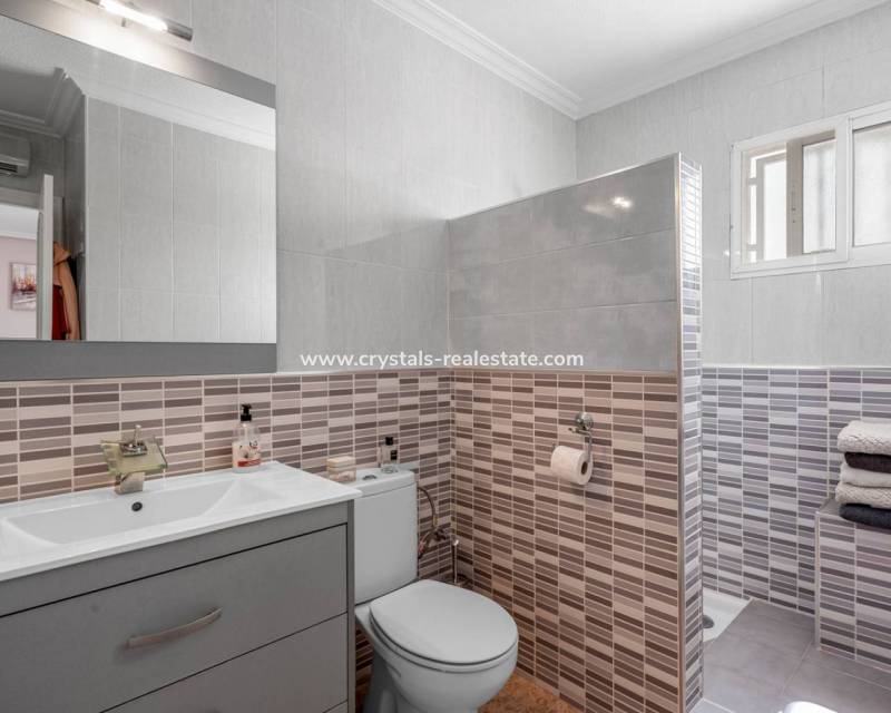 Revente - villa - Catral
