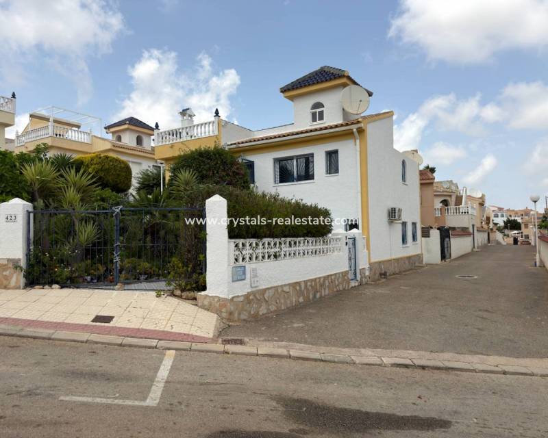 Resale - villa - Ciudad Quesada - Costa Blanca