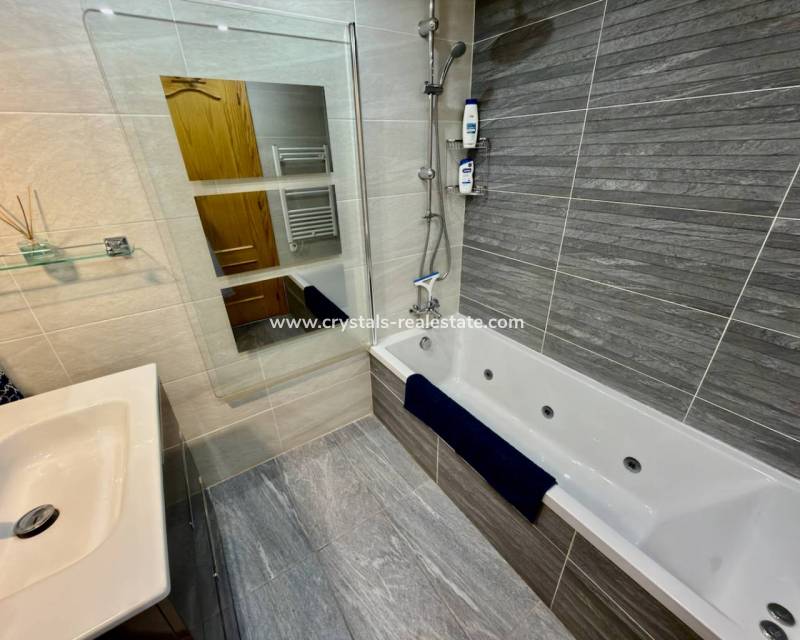 Revente - Appartement - Almoradí - centro
