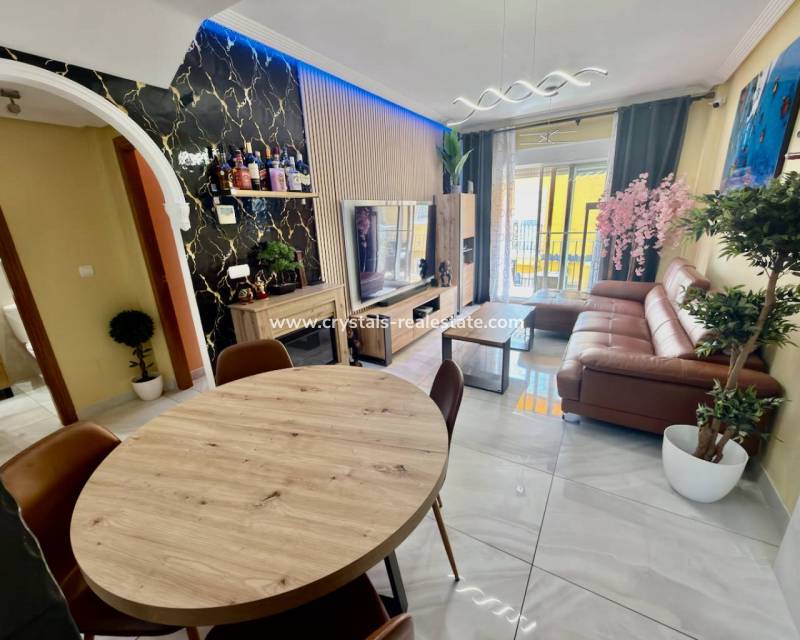 Resale - Apartment - Catral