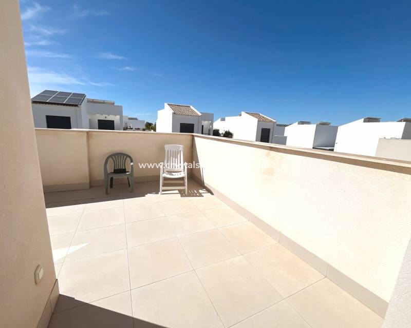 Resale - semi-detached - Ciudad Quesada - Pueblo Bravo