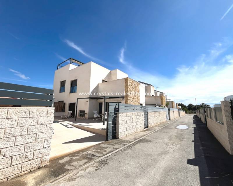 Resale - semi-detached - Ciudad Quesada - Pueblo Bravo