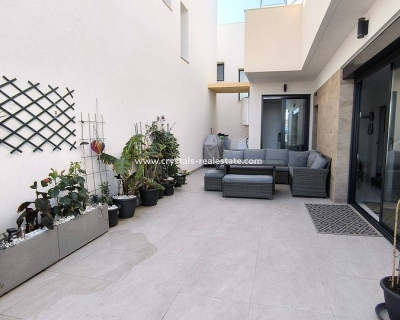 Resale - Detached Villa - Los Montesinos - La Herrada