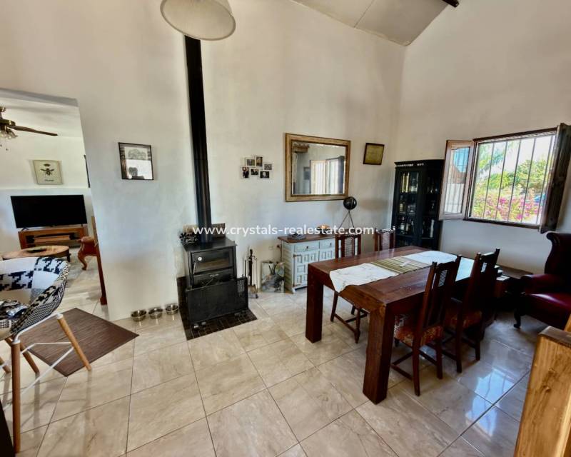 Resale - Finca / Country Property - Dolores - Comunidad Valenciana