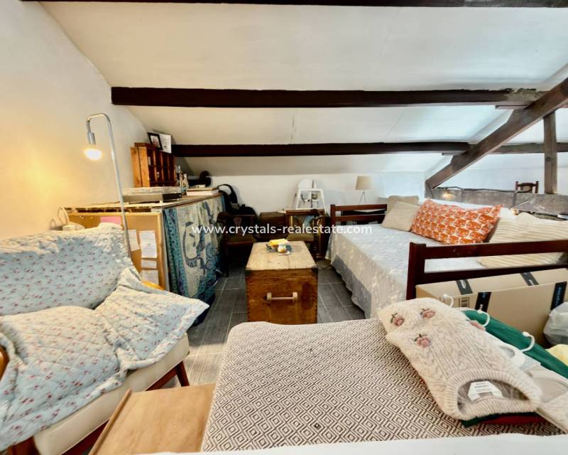 Resale - Finca / Country Property - Dolores - Comunidad Valenciana