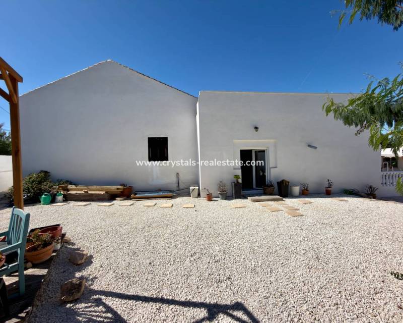 Resale - Finca / Country Property - Dolores - Comunidad Valenciana