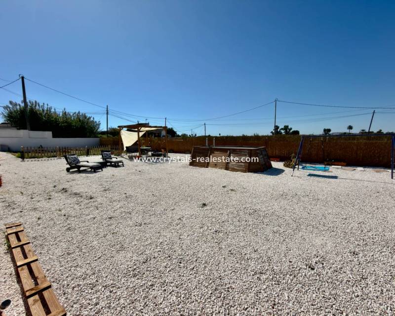 Resale - Finca / Country Property - Dolores - Comunidad Valenciana