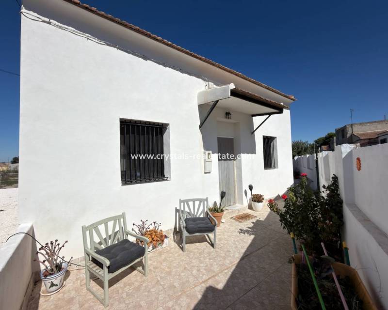 Resale - Finca / Country Property - Dolores - Comunidad Valenciana