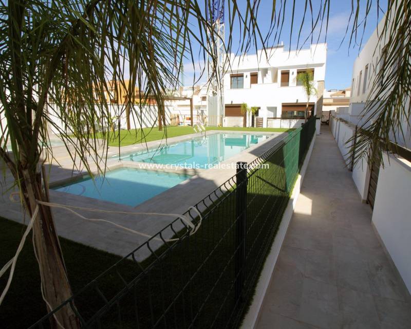 New Build - villa - Pilar de la Horadada - parque Andromeda
