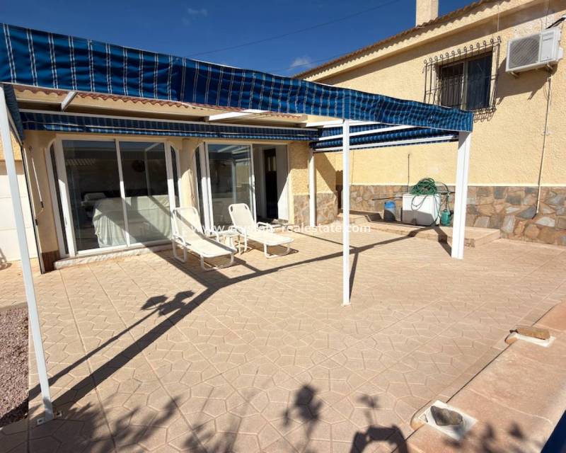 Resale - villa - Ciudad Quesada - Costa Blanca