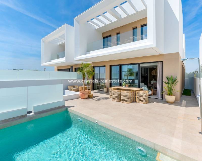 Neubau - villa - Dolores